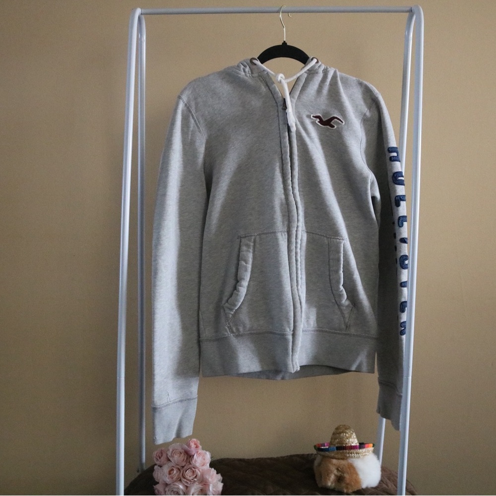 Hollister Light Gray Hoodie with Embroidered Logo